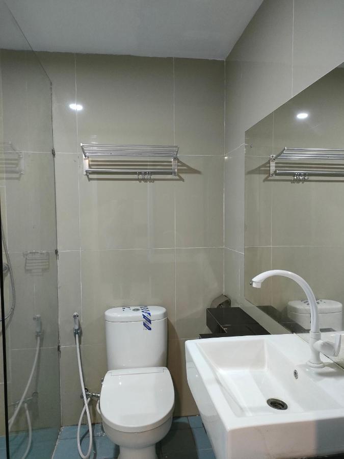 Gondowulung Golden Ganesha Hotel Yogyakarta By Ecommerceloka מראה חיצוני תמונה